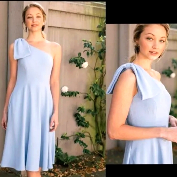 NWT Gal Meets Glam Blue Bow Fit and flare Dress - Picture 1 of 1